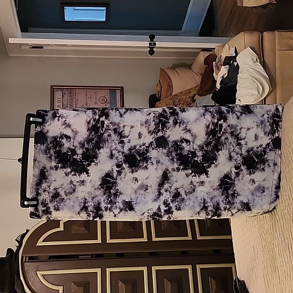 NSR Gray and White Fabric